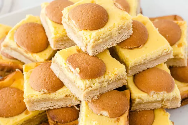 Banana Pudding Blondie Brownies Recipe