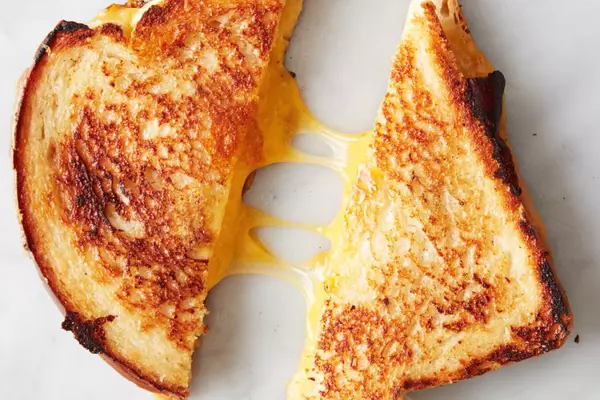 reheat grilled cheese