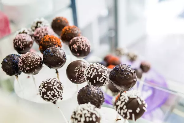 Cake Pop Recipe Without Frosting