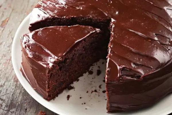 Anis Moist Chocolate Cake Recipe