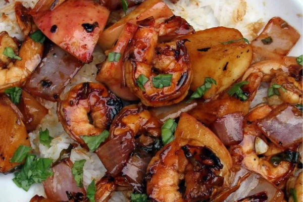 Grilled Shrimp And Apple Skewers