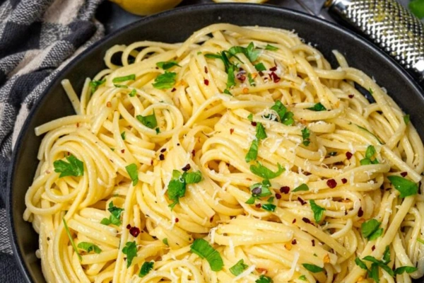 Lemon Garlic Pasta